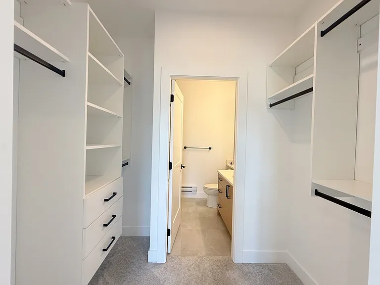 8620 Railway Ave #15 — Photo 7