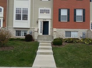 4078 Pompton Ave, Elgin, IL 60124