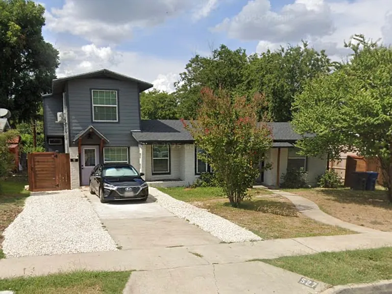 527 Saratoga Dr #B — Photo 16