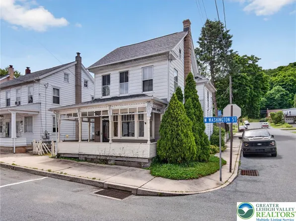 441 W Washington St, Slatington, PA 18080