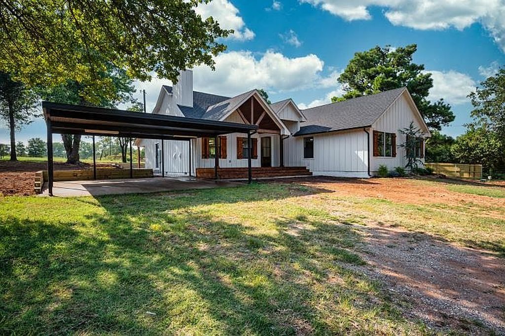 5875 W Forrest Hills Rd - Property Image