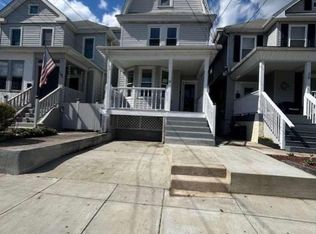 24 N Ridgeway Ave, Glenolden, PA 19036