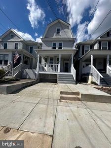 24 N Ridgeway Ave, Glenolden, PA, 19036