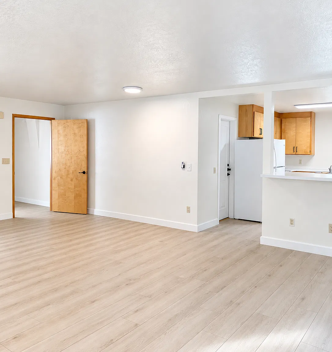3 bed, 1300 sqft, $2,900 — Photo 2