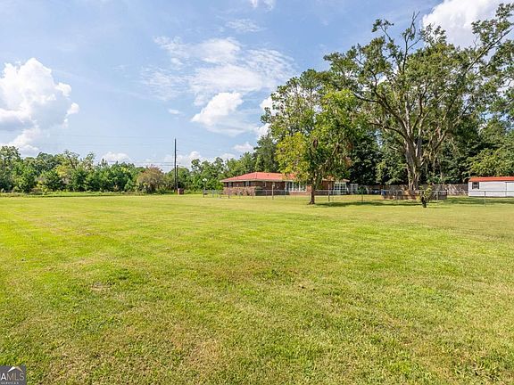 3rd image of 1238 Red Keen Rd