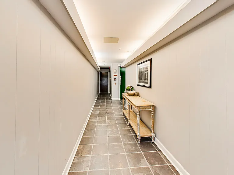 2722 Central St #4S — Photo 18