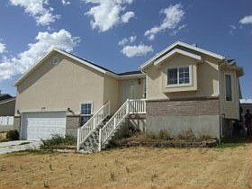 1st image of 3179 E Canyon Crest Dr