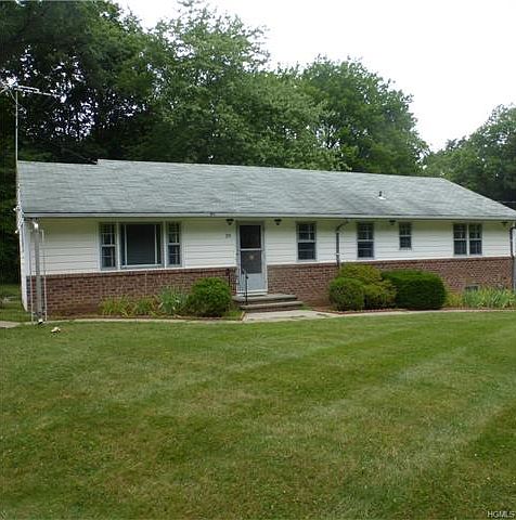 1st image of 20 Arlene Ct