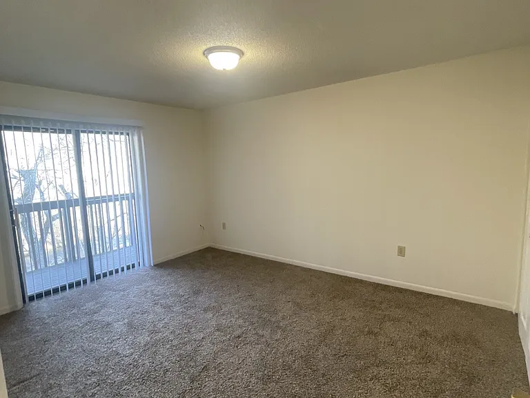 Deer Run Apartments — Photo 11