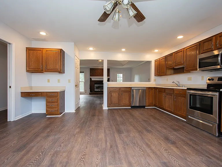 2708 Antone Pkwy — Photo 7