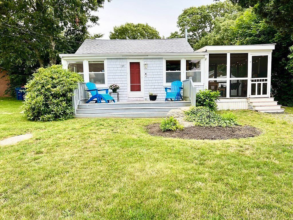 135 Balsam St, Fairhaven, MA 02719 MLS 73131800 Zillow