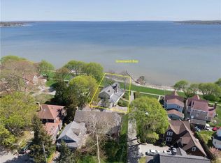 24 13th Ave, Warwick, RI 02886