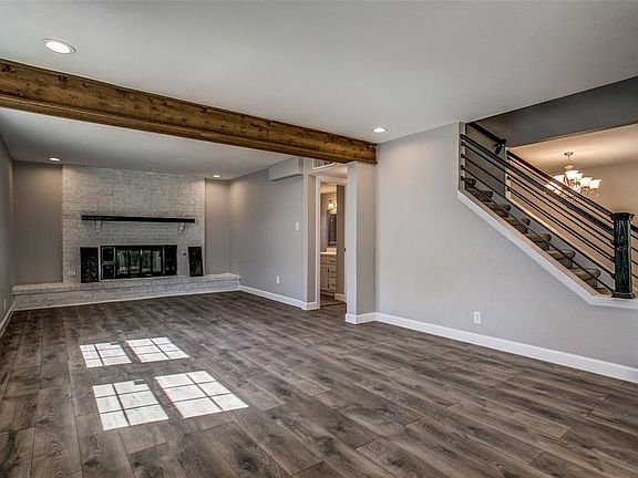 5th image of 604 Cannon Dr