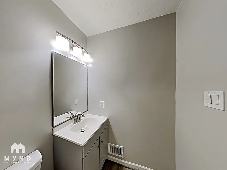 2570 Rolling View Dr SE — Photo 15