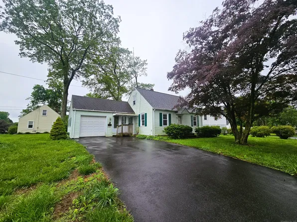 157 Garfield Road, Bristol, CT 06010