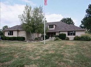 2711 S Avon Ave, Plainfield, IN 46168