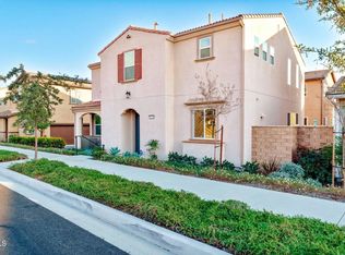 2064 Harvest Loop, Santa Paula, CA 93060