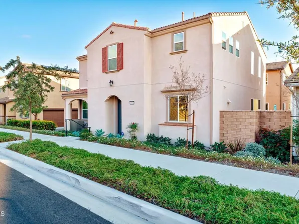 2064 Harvest Loop, Santa Paula, CA 93060