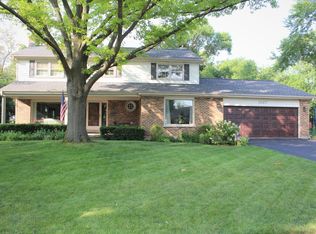 1567 Wadsworth Rd, Wheaton, IL 60189