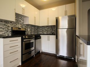 41 Lorindale Ave #2024, Toronto, ON M5M3C3