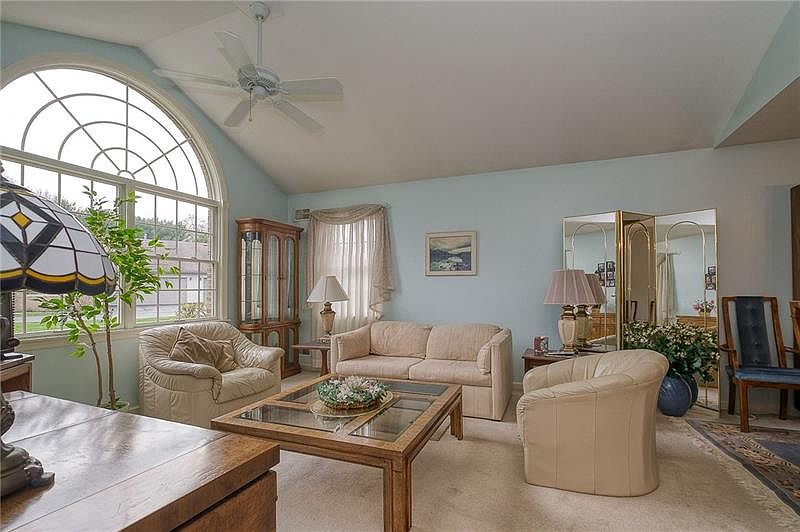 168 Steeplechase Cir W, Gibsonia, PA 15044 Zillow