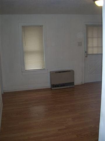 2nd image of 4010 Denver St