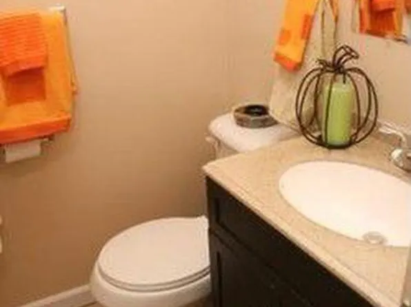 4622 Newport Ave, Saint Louis, MO 63116