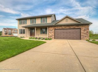 11698 Barretta Way, Grand Ledge, MI 48837