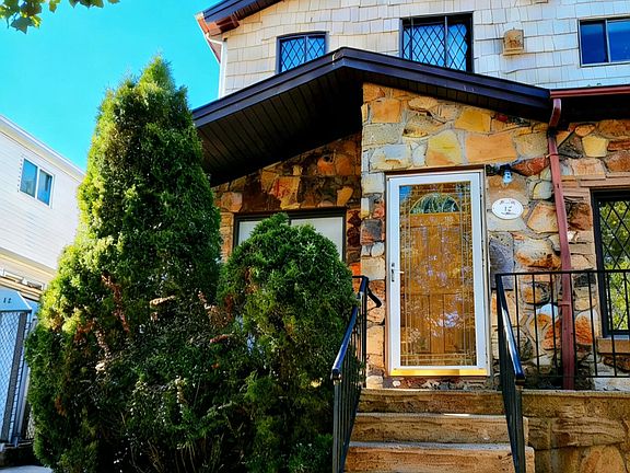 2nd image of 16 Travis Ave