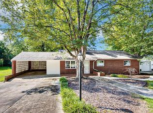 839 Danwood St, Asheboro, NC 27205