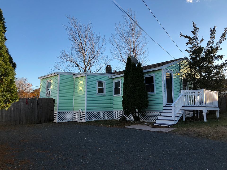 1st image of 5 72nd St