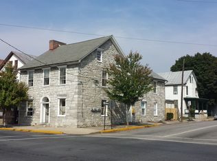 102 N Bedford St, Carlisle, PA 17013