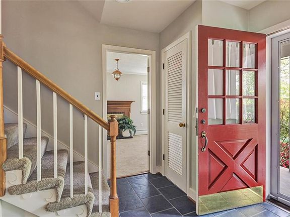 3rd image of 8221 Galway Ln