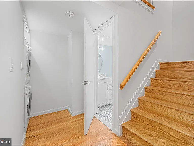 1830 17th St NW #103 — Photo 22