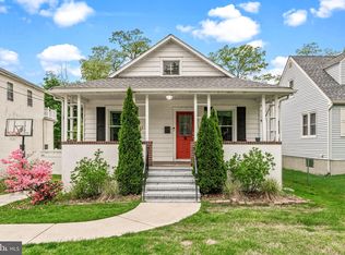 206 S Lippincott Ave, Maple Shade, NJ 08052