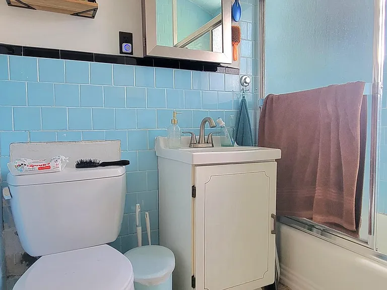 45 Auburn St #3 — Photo 14