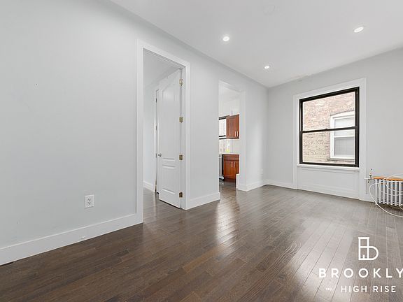 3rd image of 827 Nostrand Ave #11