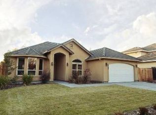 6146 Sutter Ave, Carmichael, CA 95608