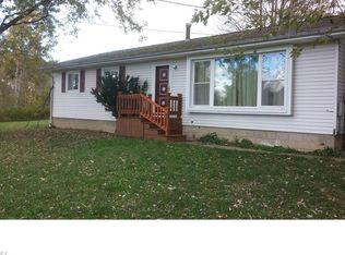 658 Garrison Rd, Ashtabula, OH 44004