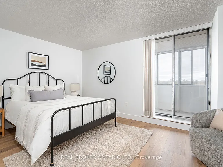 3845 Lake Shore Blvd W #1601 — Photo 16