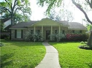 12110 Leafy Arbor Dr, Houston, TX 77070