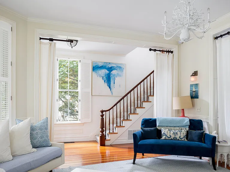 11 Prospect Ave — Photo 8
