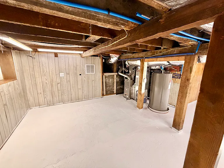 2419 W Regan Ave — Photo 39