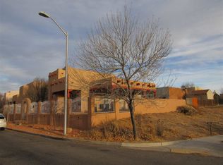 6048 Monte Azul Pl, Santa Fe, NM 87507