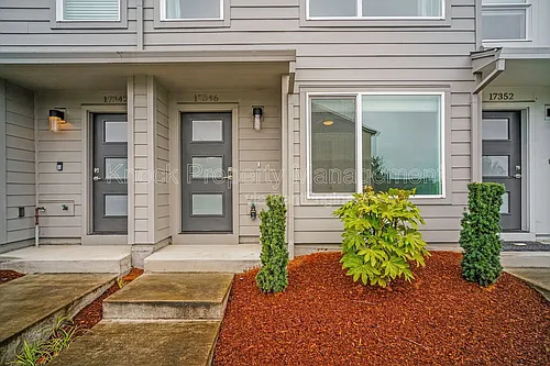 17346 SW Kite Ln Photo 1