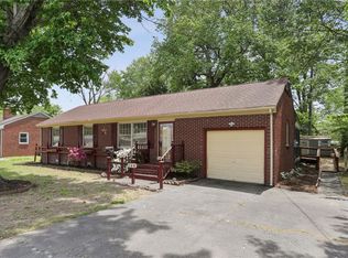 164 Eastwood Dr, Newport News, VA 23602