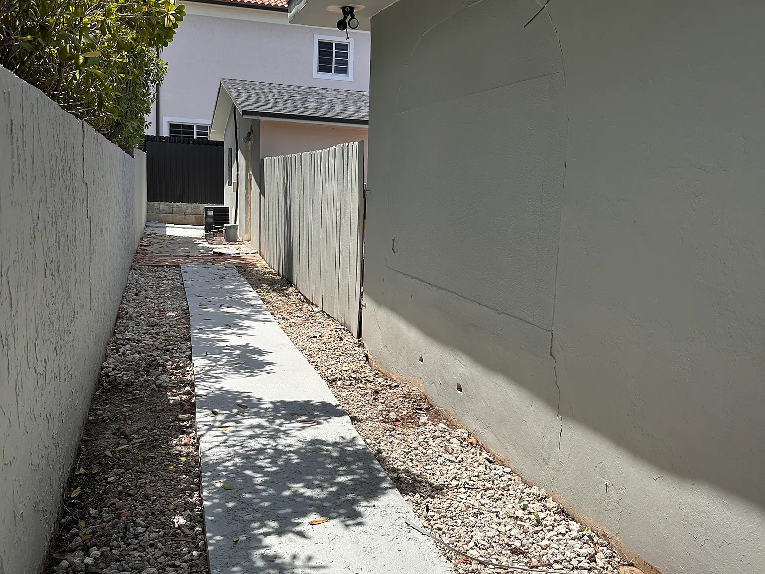 3 bed, 1400 sqft, $2,299 — Photo 4