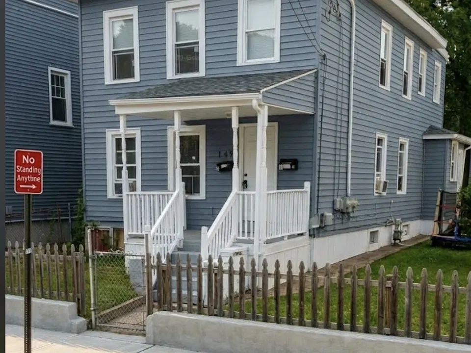 149 Rosette St #2