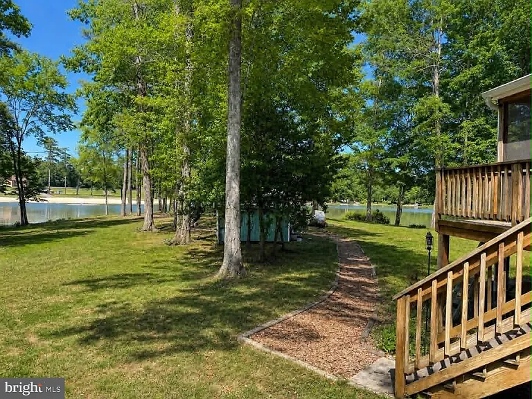 970 Lake Heritage Dr — Photo 23