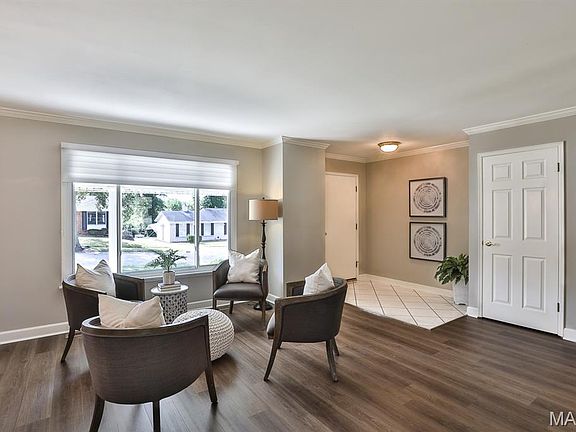 5th image of 4423 Cloverbrook Dr